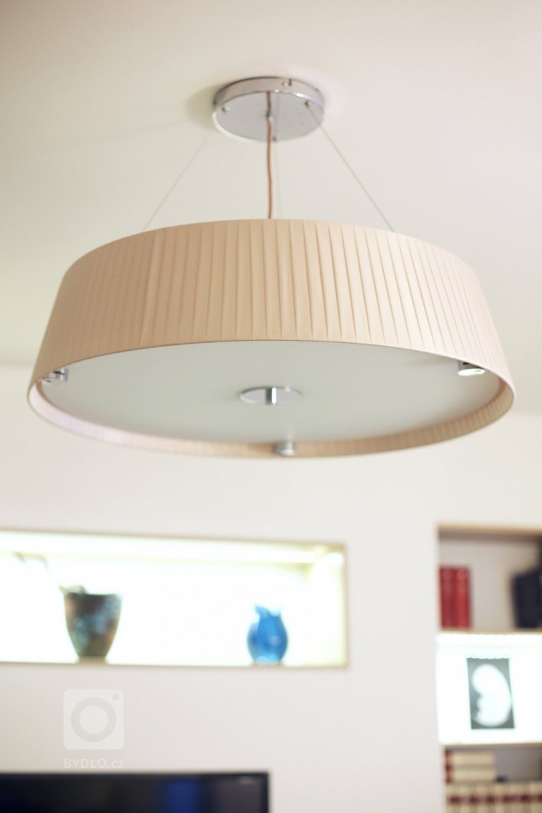 add picture to album