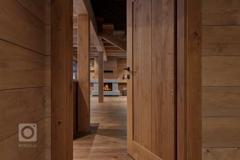 add picture to album