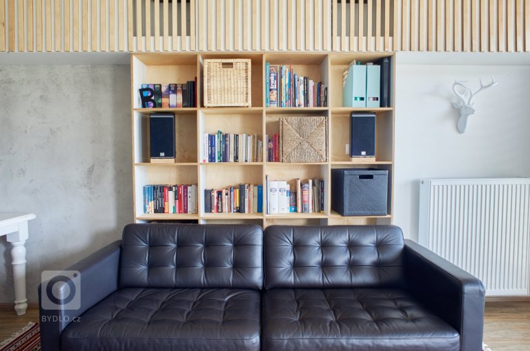 add picture to album