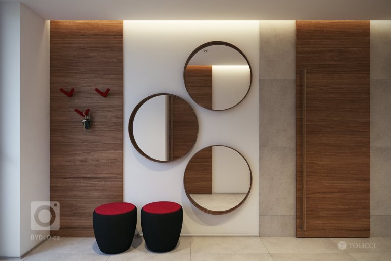 add picture to album