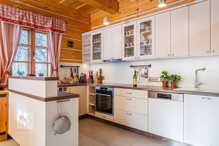 add picture to album