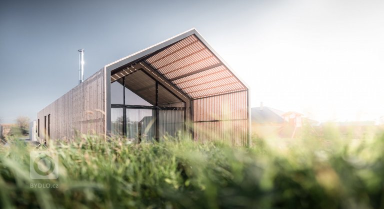 add picture to album