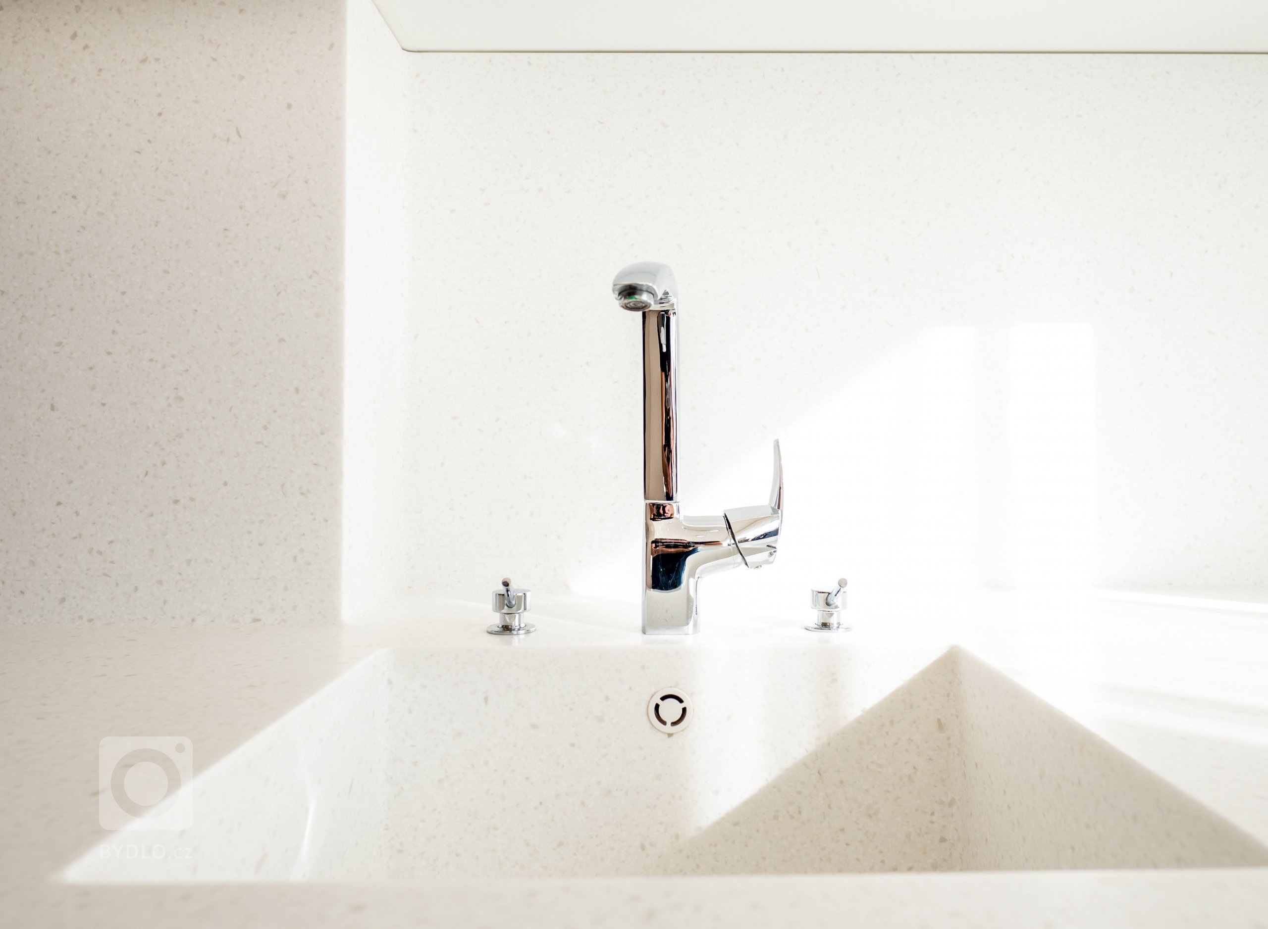 &nbsp;

Tento projekt je snad jedna z našich nejdelších realizací interieru. Začal už v dubnu roku 2016 kdy nás oslovili klienti ve fázi rozhodování jestli…