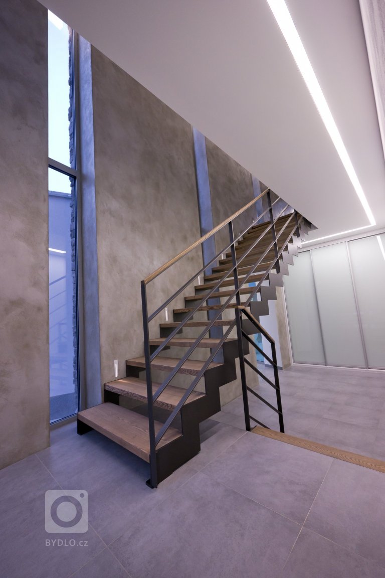 add picture to album