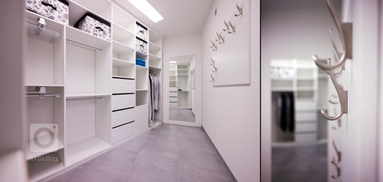 add picture to album