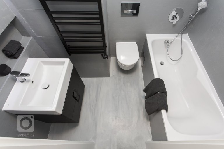 add picture to album