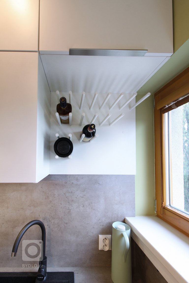 add picture to album