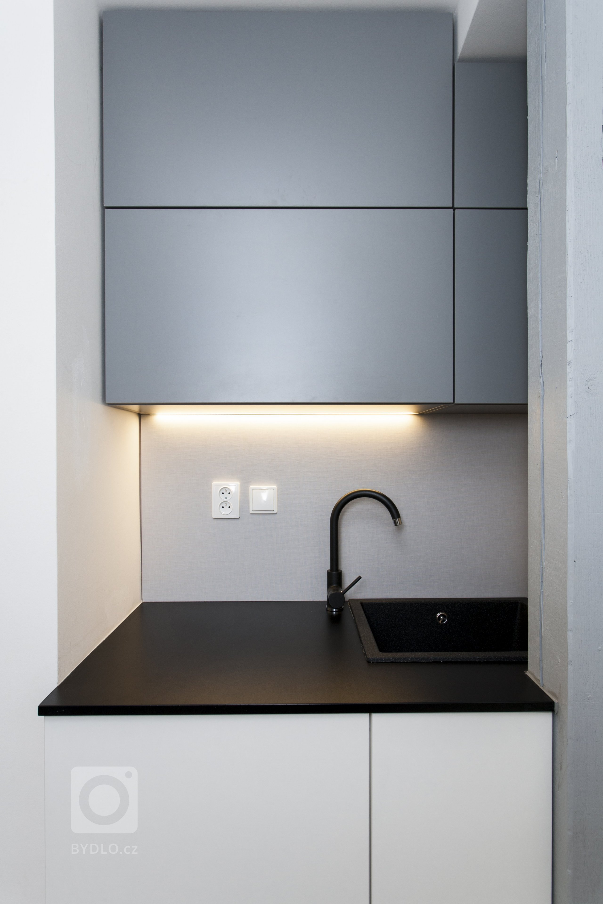 Investiční malometrážní &nbsp;byt pro účely krátkodobého pronájmu pro starší manželský pár v penzi. Pouhých 13 metrů čtverečních a navíc ještě se šikminami a…