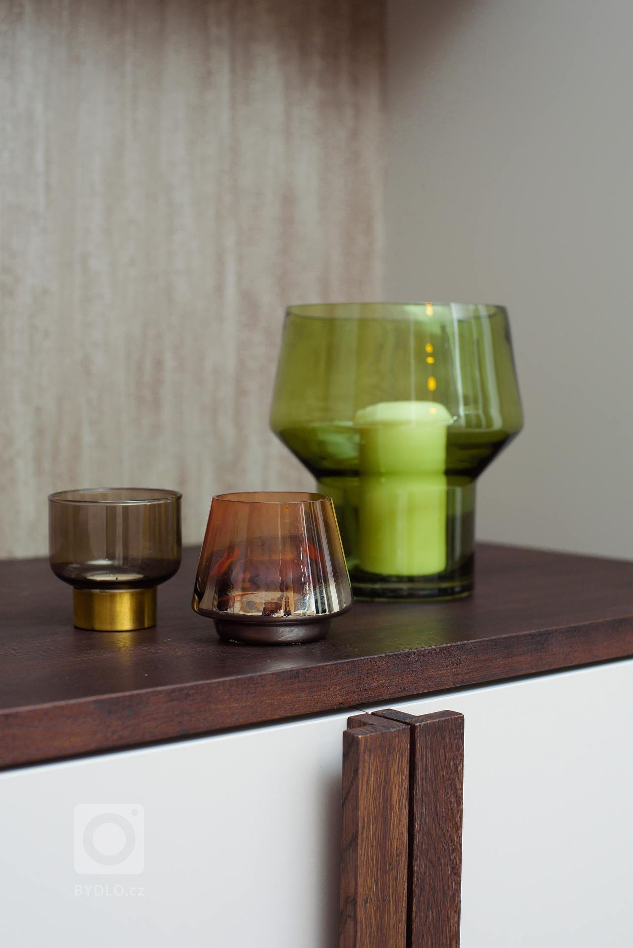 &quot;Chci byt, co bude sloužit mně a ne já jemu&quot; &nbsp;bylo zadání od klientky, paní profesorky matematiky. Byt o velikosti 24 metrů čtverečních byl…