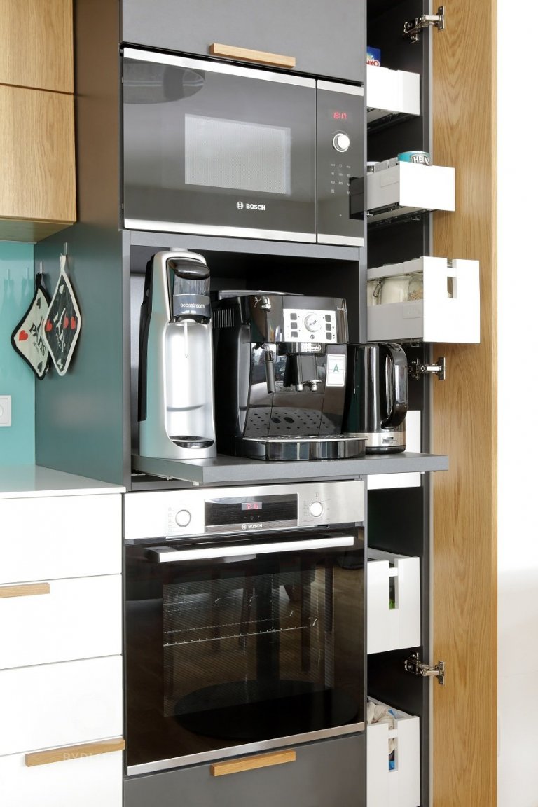 add picture to album