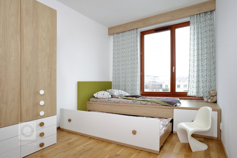 add picture to album