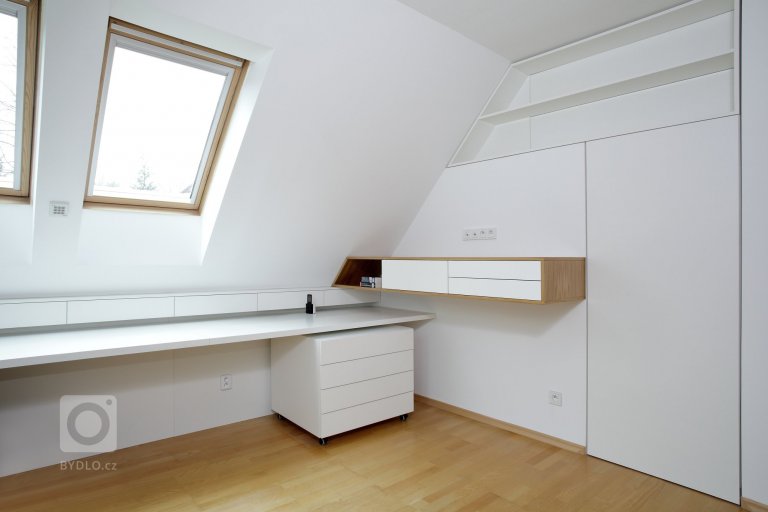 add picture to album