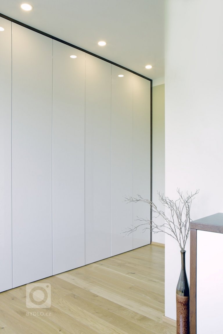 add picture to album