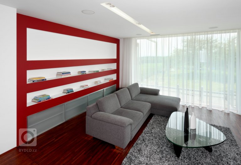 add picture to album