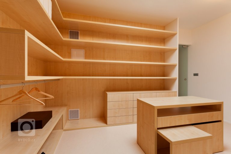 add picture to album