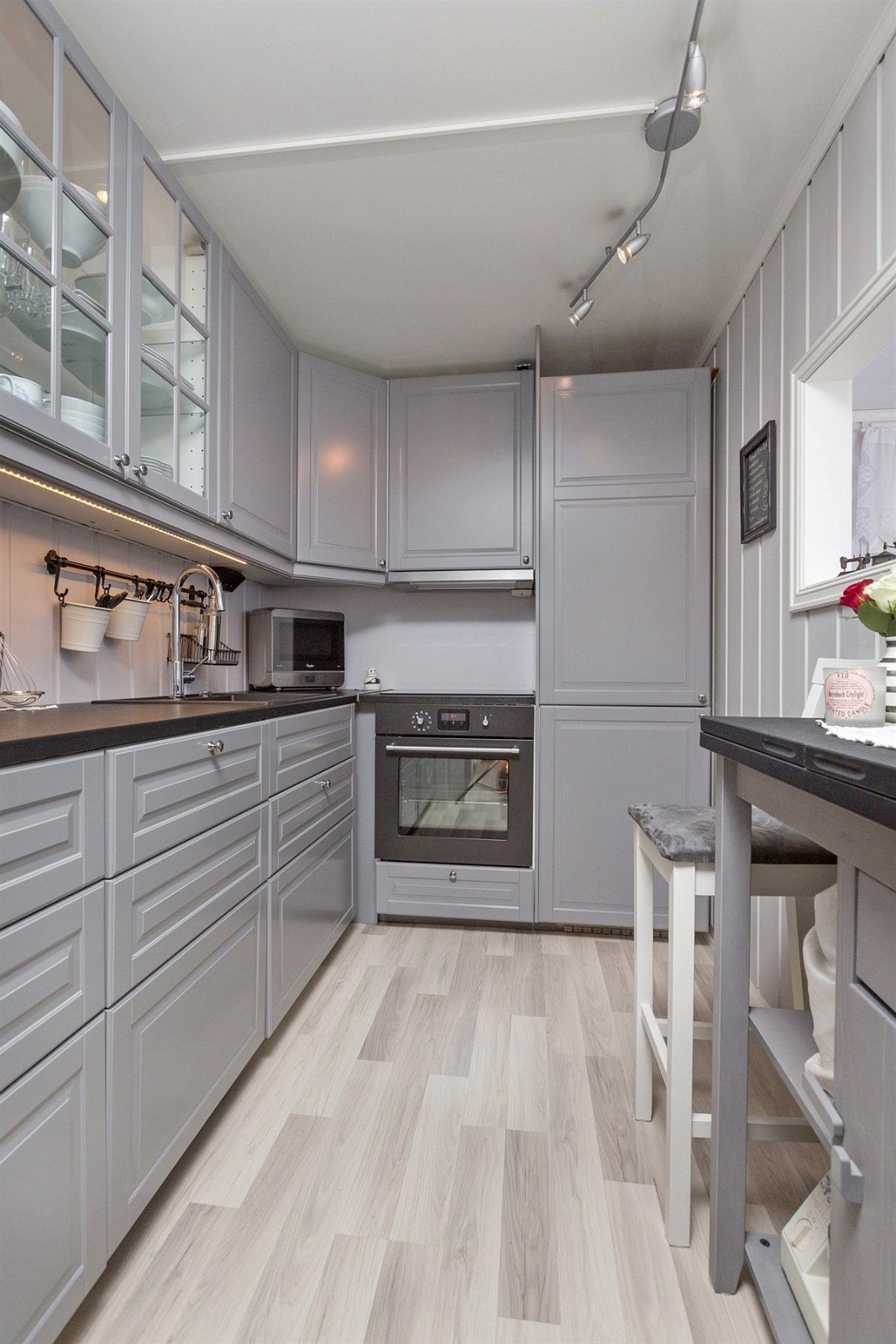 Romantika v šedobílé