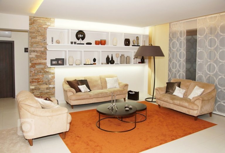 add picture to album