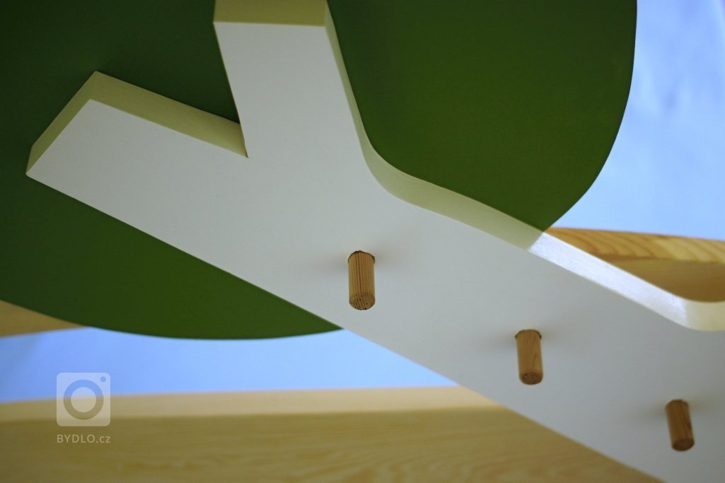 Dětský pokoj se stromy