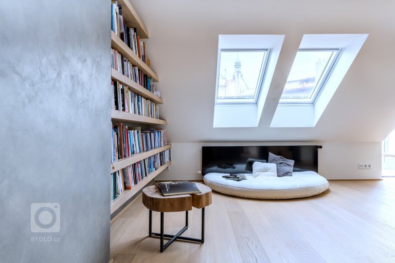 add picture to album