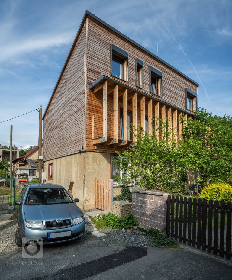 add picture to album