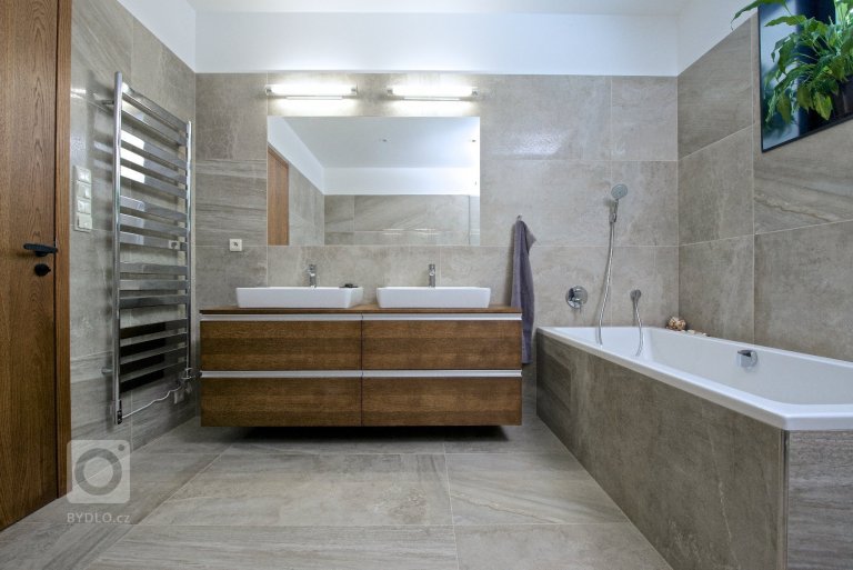 add picture to album