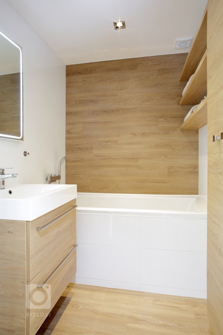 add picture to album