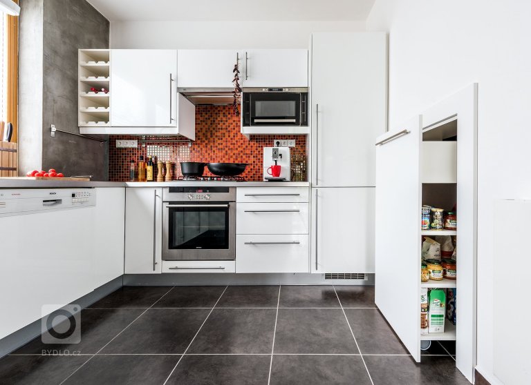 add picture to album