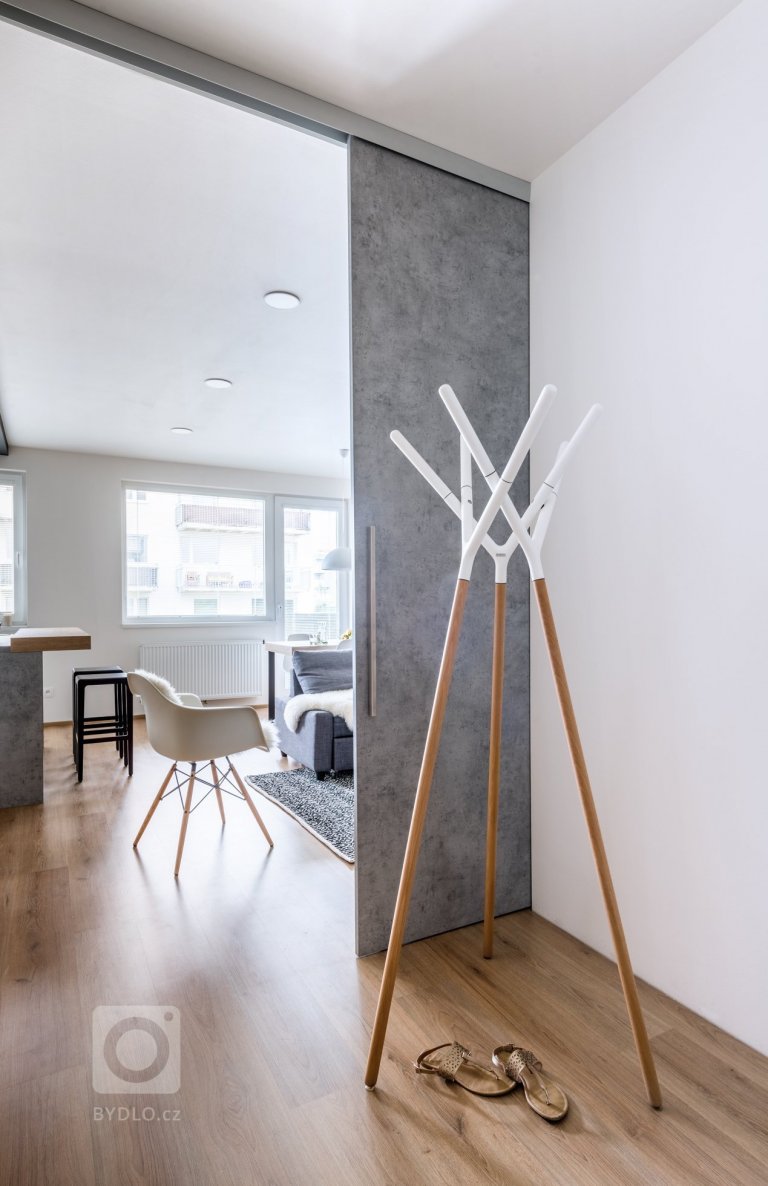 add picture to album