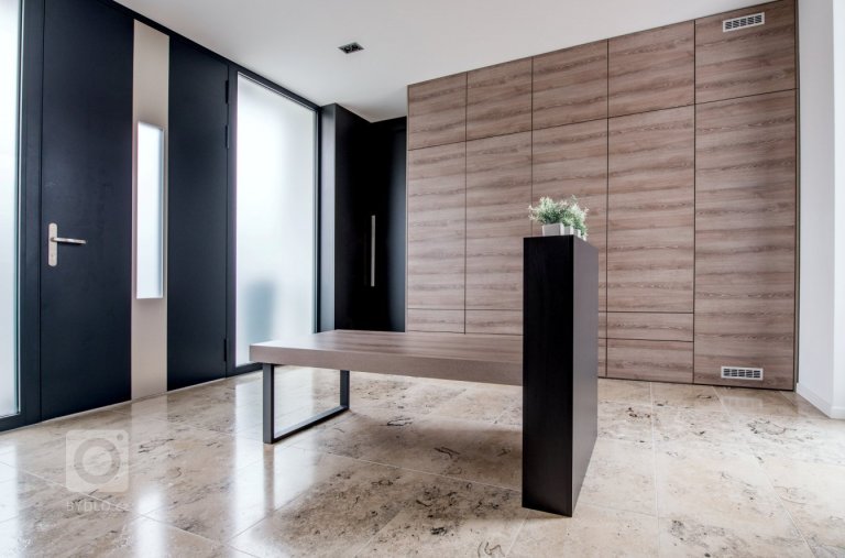 add picture to album