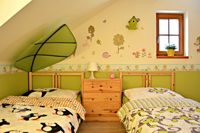 add picture to album