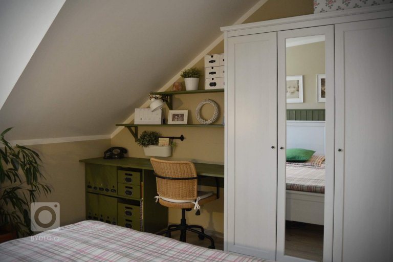 add picture to album