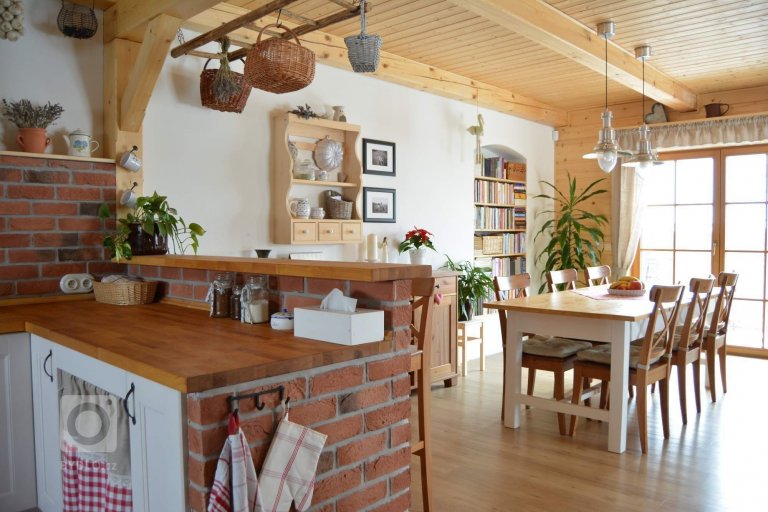 add picture to album