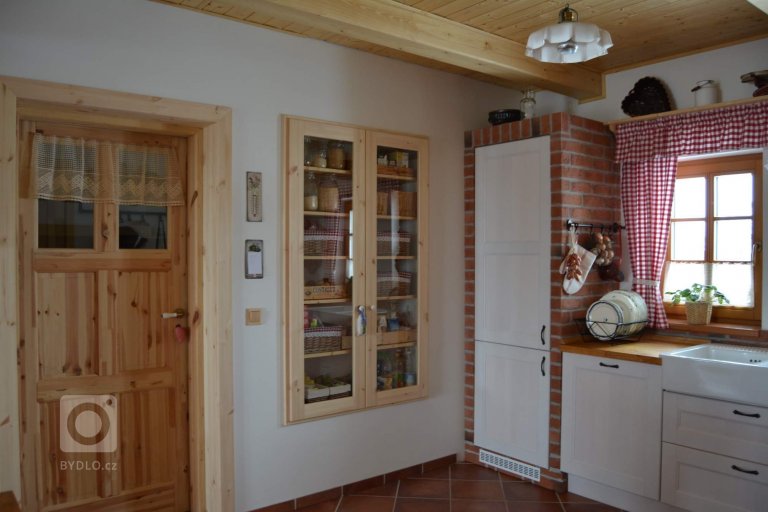 add picture to album