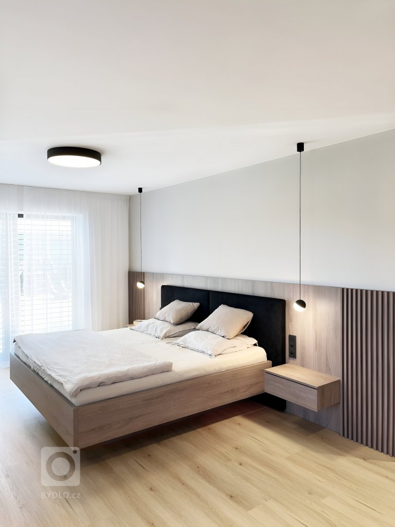 add picture to album