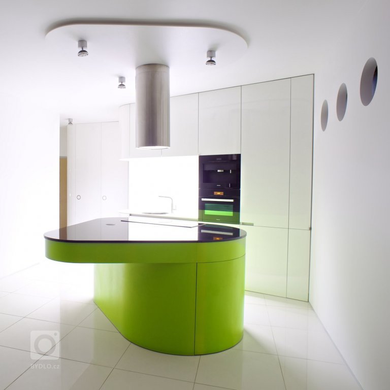 add picture to album