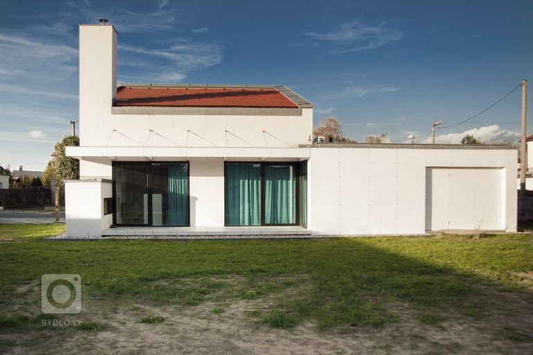 add picture to album