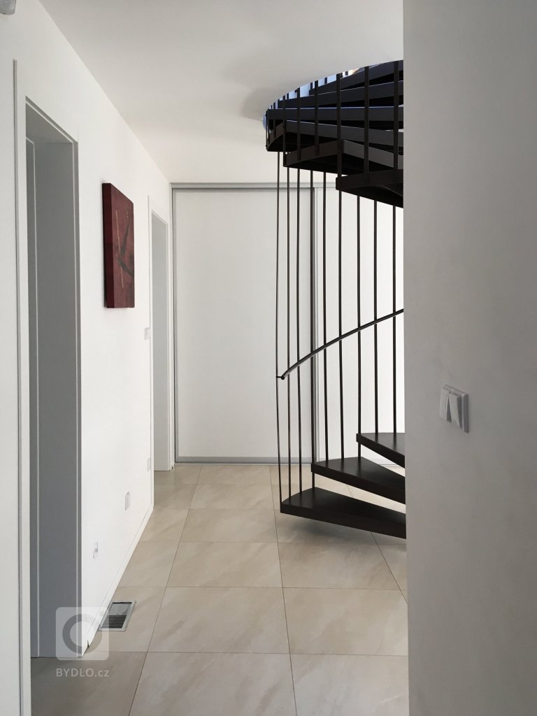 add picture to album